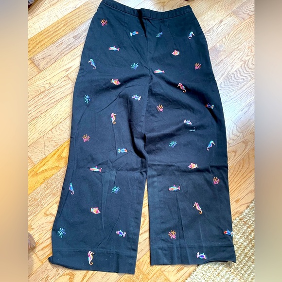 Vintage Sea Creature Embroidered Capris - Picture 1 of 5